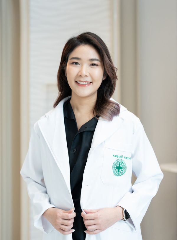 Dr. Nopwaree Chantawong