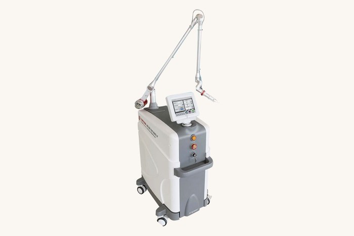 Laser Q-plus Q-switched laser